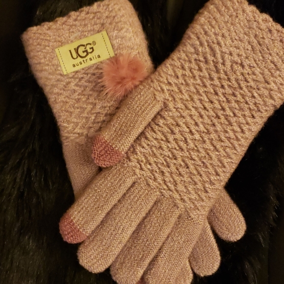 UGG NEW KNITTED GLOVES - Picture 2 of 4